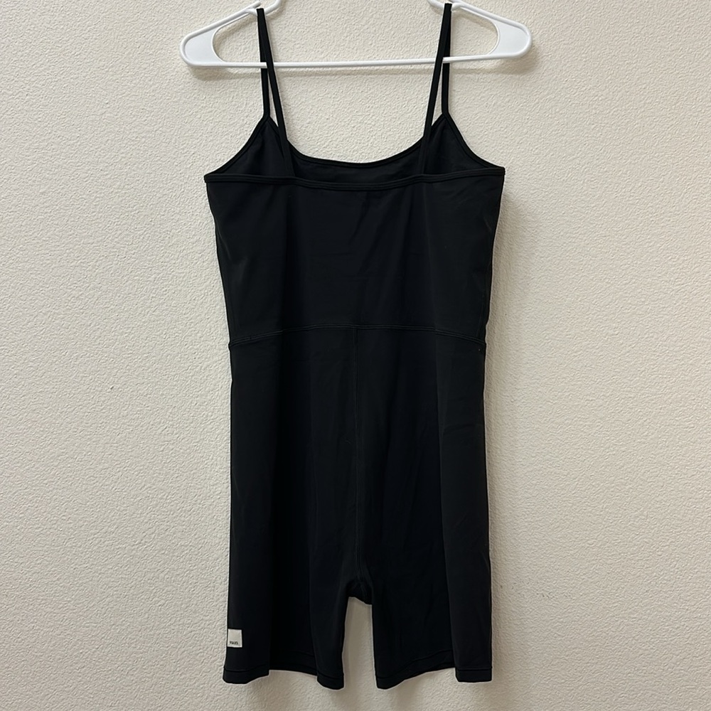 Vuori Black Jumpsuit - Picture 4 of 7